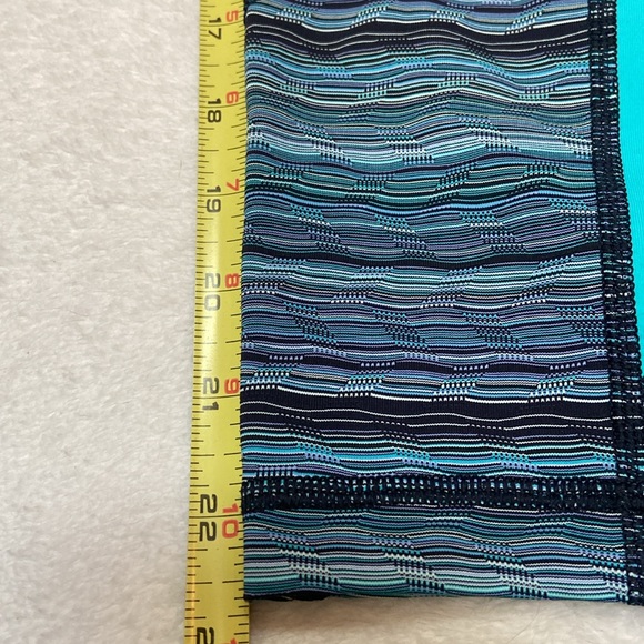 LULULEMON NWT Athletica Pace Rival Crop NWT Size 4 - Picture 14 of 15